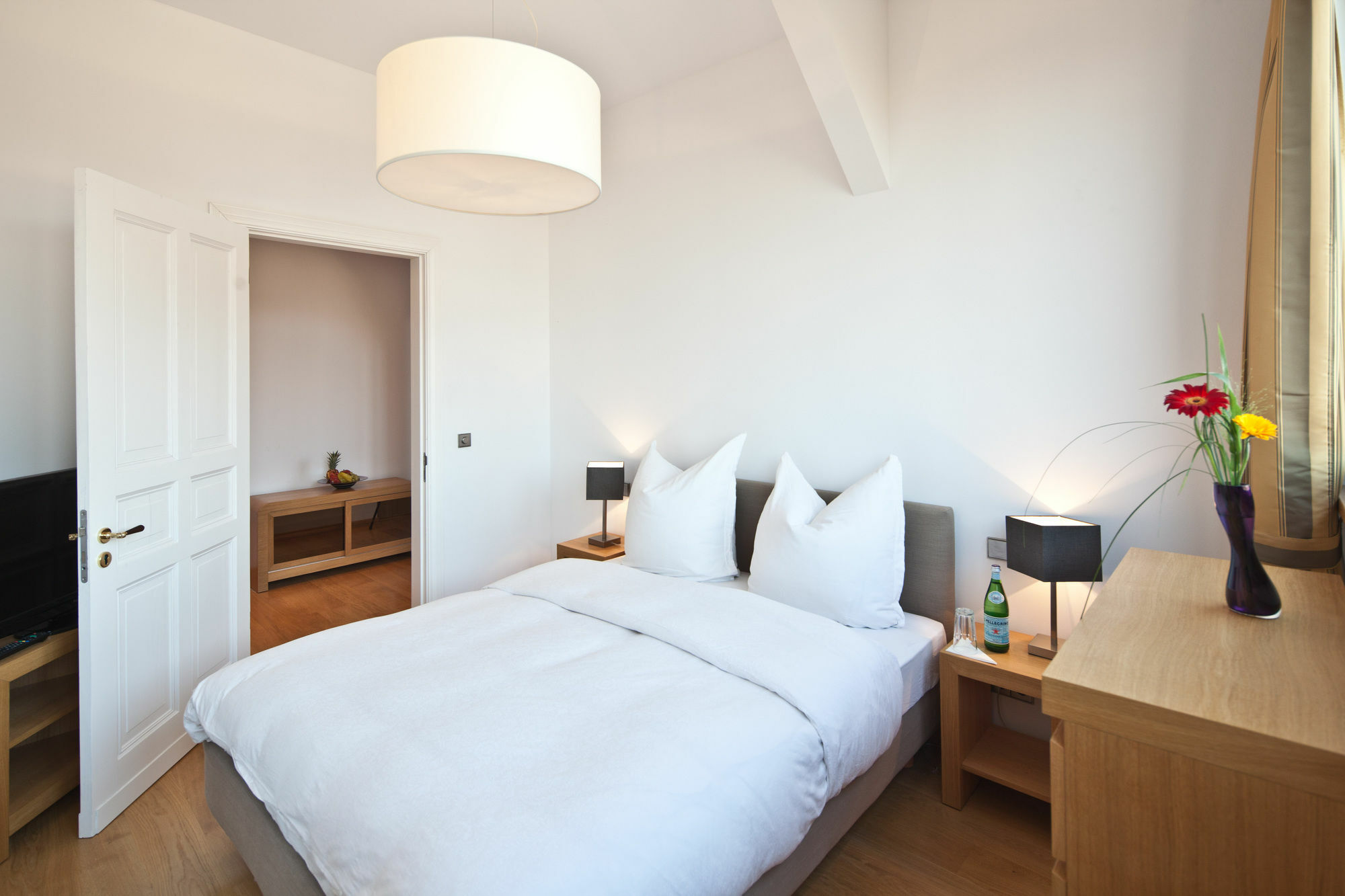 Luxoise Apartments Berlin Friedrichshain Экстерьер фото